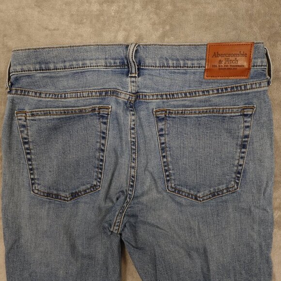 Abercrombie & Fitch jeans straight leg raw hem men's 32x34 light wash blue - Picture 10 of 11
